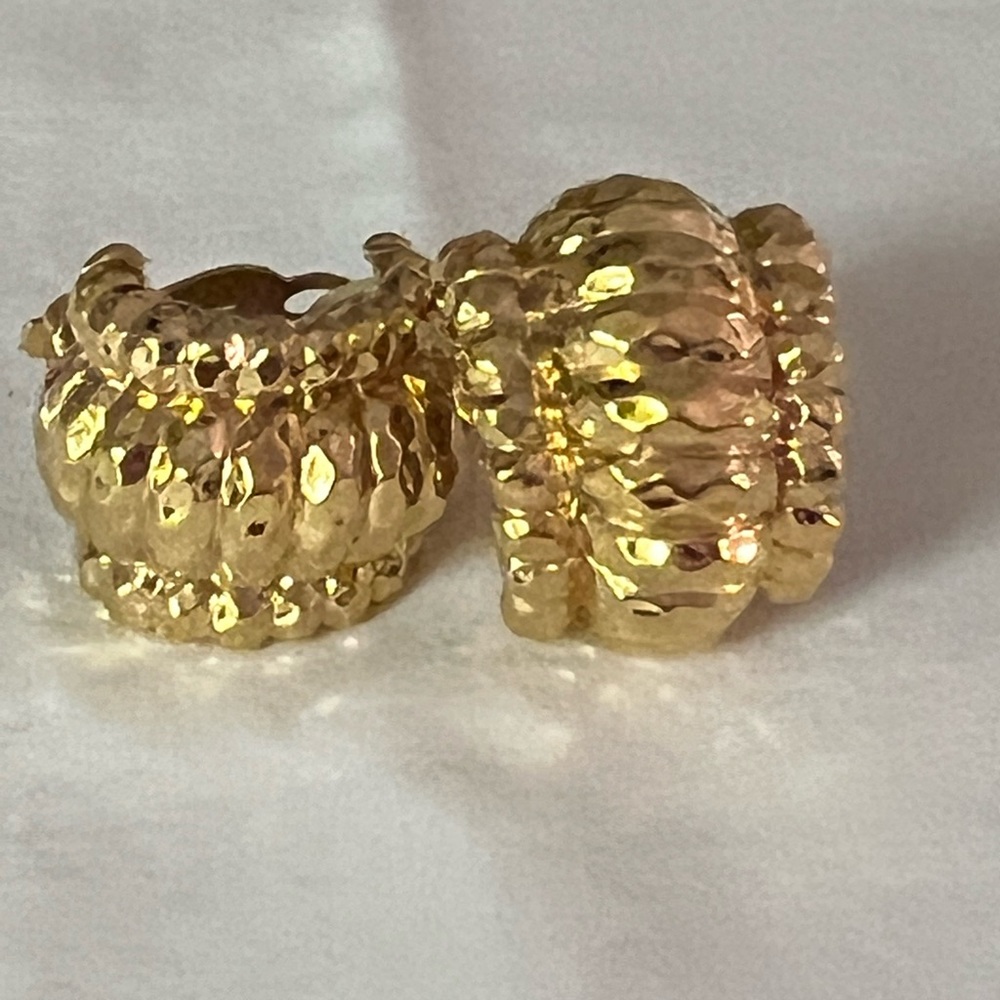 St John earrings